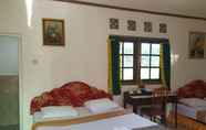 Kamar Tidur 6 Putri Duyung Guest House