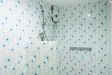 In-room Bathroom Lotto Hotel