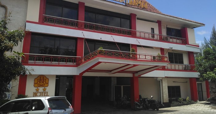 Bangunan Hotel Kusuma Kartika Sari