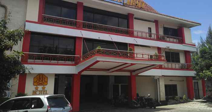 Bangunan Hotel Kusuma Kartika Sari