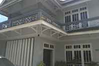 Exterior Hotel Wisnu Klaten