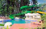 Swimming Pool 2 Concordia Hotel Bumi Sangkuriang Bandung