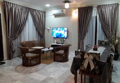 Lobby 5 Permaipura Homestay