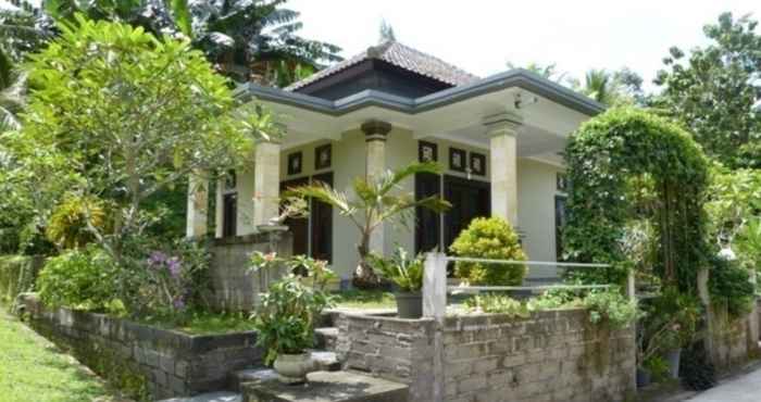 ภายนอกอาคาร Gede Setiabudhi Homestay by Desa Wisata Blimbingsari