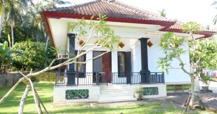 ภายนอกอาคาร Made Sutaya Homestay by Desa Wisata Blimbingsari