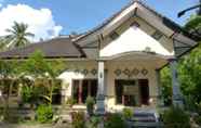 Exterior 4 Nyoman Yunus Homestay by Desa Wisata Blimbingsari