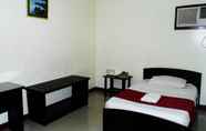 Kamar Tidur 7 Check Inn Bacolod 