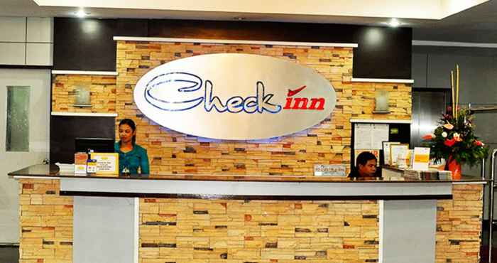 Lobi Check Inn Bacolod 