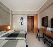 Bedroom 5 White Palace Hotel Bangkok