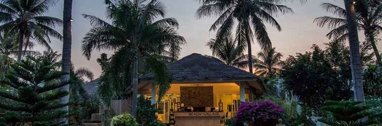 Lobi The Beach Village Resort