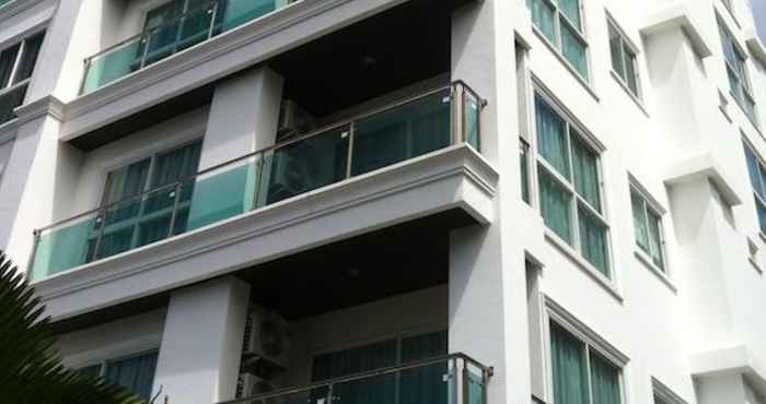 Exterior High Style Condominium