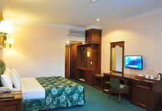 寝室 6 Puri Khatulistiwa