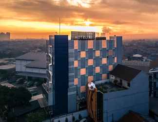 Bangunan 2 Hotel 88 Bekasi By WH