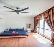 Kamar Tidur 7 Widebed @ Damen Residence