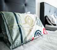 Kamar Tidur 2 Widebed @ Damen Residence