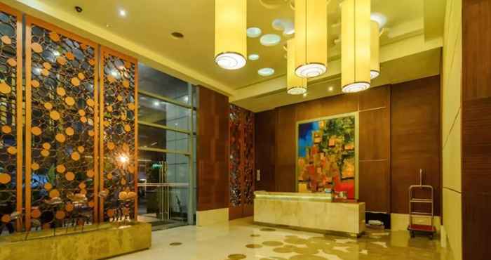 Lobby Eton Residences Makati by StayHome Asia