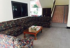 Lobi 5 Taweeporn Guest House