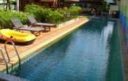 สระว่ายน้ำ 2 Phuket 7-inn Hotel