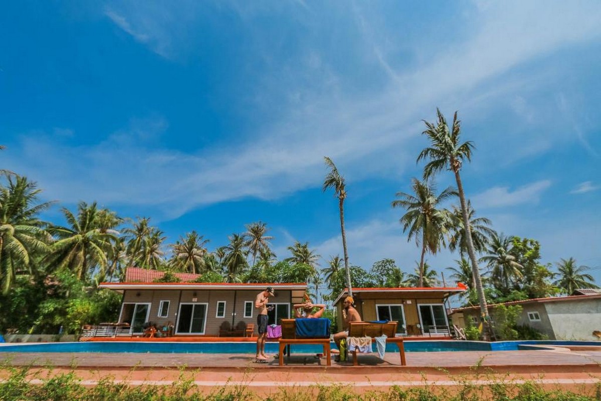 EXTERIOR_BUILDING The Ford Sunset Beach Resort