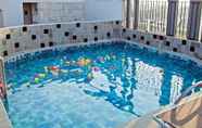 Swimming Pool 6 Swiss-Belinn Cikarang