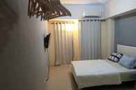 ห้องนอน Studio Room Apartment at Tanglin Surabaya (HFD)