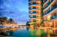 Swimming Pool Paradise Ocean View Beachfront Condominium In Pattaya