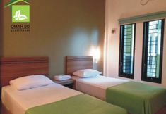 Bedroom 3 Omah Ijo Guest House