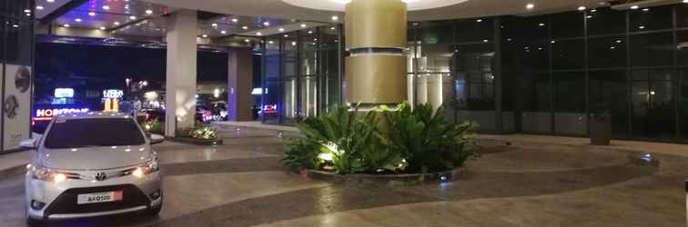 Lobby ECJ Suites @ Horizons 101 Condo