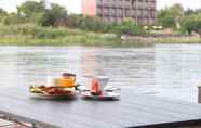 ร้านอาหาร 7 Riverpool Resort