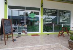 Lobby 2 DD Place