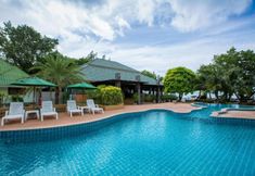 Swimming Pool 5 Urip Resort