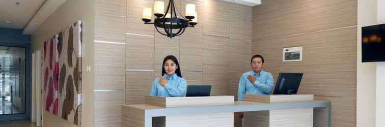 Lobi Sky Hotel Ancol Jakarta