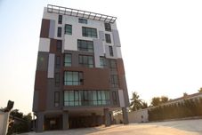 Exterior Ben At Salaya