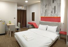 Bedroom 2 Ben At Salaya