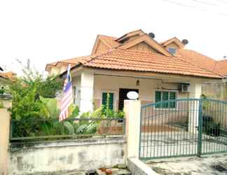 Exterior 2 Tamu Bistari Homestay