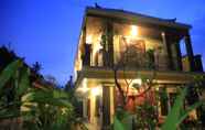 Bên ngoài 5 Pondok Gepokan Guest House