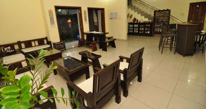 บาร์ คาเฟ่ และเลานจ์ Jogja Paradise Homestay