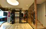 Lobby 2 Midtown Xpress Balikpapan