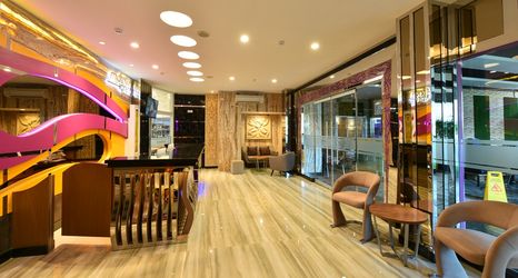 Lobby 2 Midtown Xpress Balikpapan