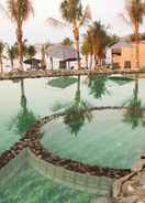 SWIMMING_POOL Eagles Beach Resort