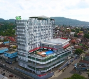 Lobby 3 Hotel Santika Premiere Ambon