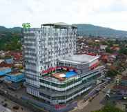 Lobby 3 Hotel Santika Premiere Ambon