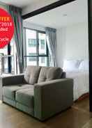 BEDROOM Centrio Condominium by Wichanee