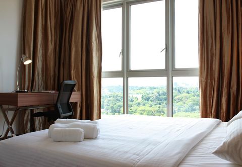 Bedroom Regalia Upper View Hotel