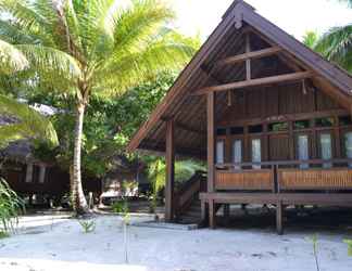 ภายนอกอาคาร 2 Wakatobi Patuno Diving & Beach Resort