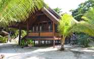 Exterior 2 Wakatobi Patuno Diving & Beach Resort