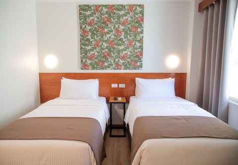 Kamar Tidur Hotel Sentro Legazpi