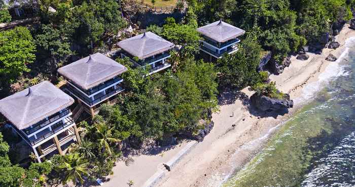 Exterior Oceans Edge Resort - Carabao Island