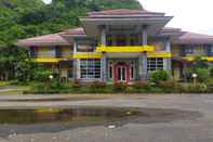 Exterior OYO 92234 Mattampa Inn Syariah