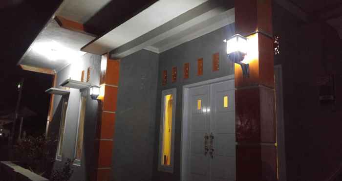 Exterior Clean Room at Faren Homestay Syariah